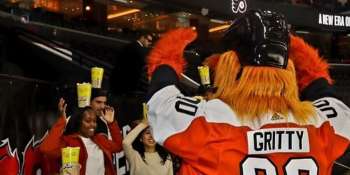 Wells Fargo Center: Chaos Corner with Gritty