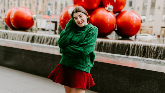 Festive Outfits to Wear This Holiday Season 2023