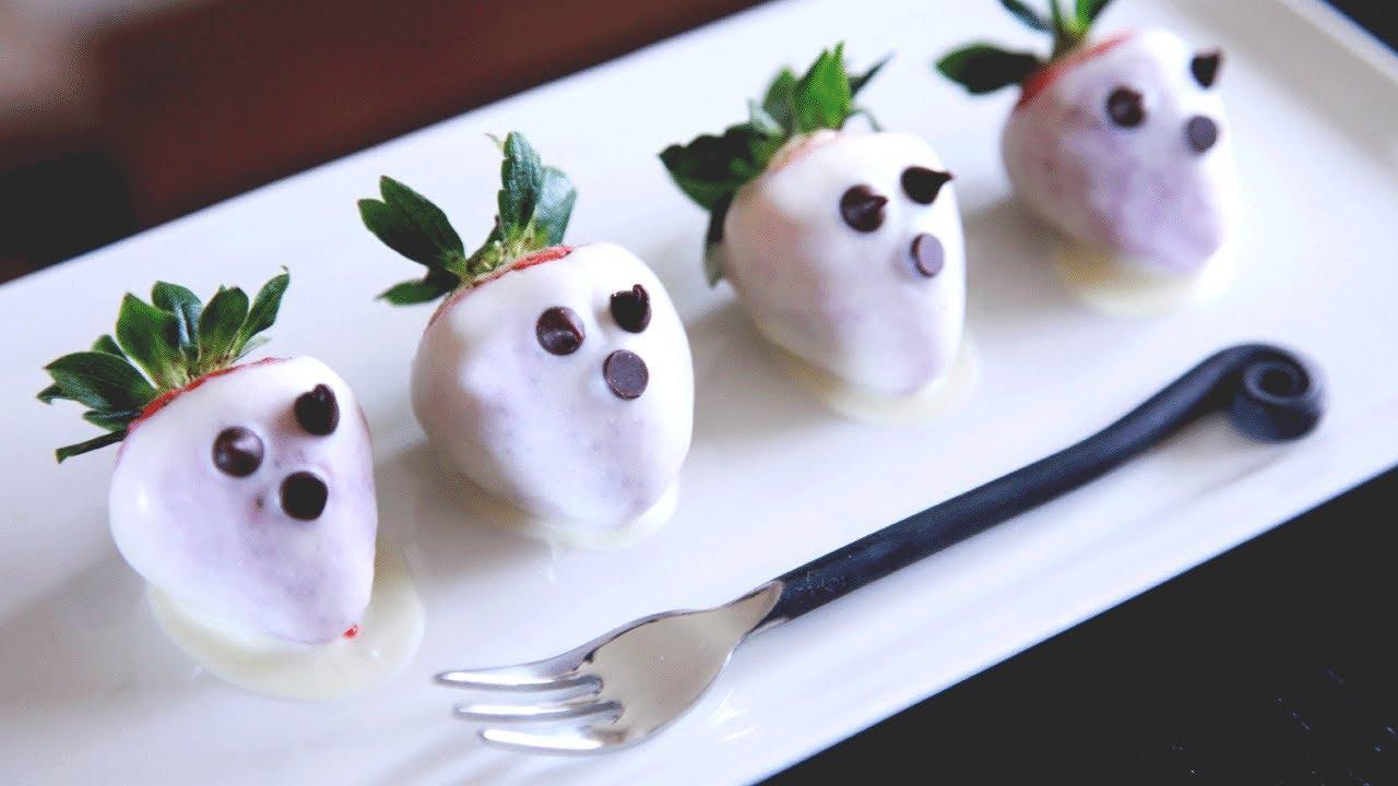 Strawberry Ghosts the Perfect Halloween Treat Idea