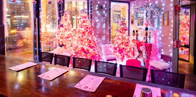 White Elephant: Philadelphia’s Christmas Bar