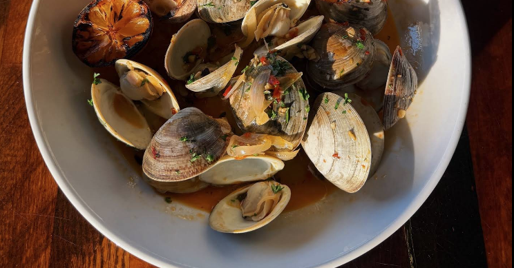 TRiO Restaurant & Market Review: Kitty Hawk, NC 