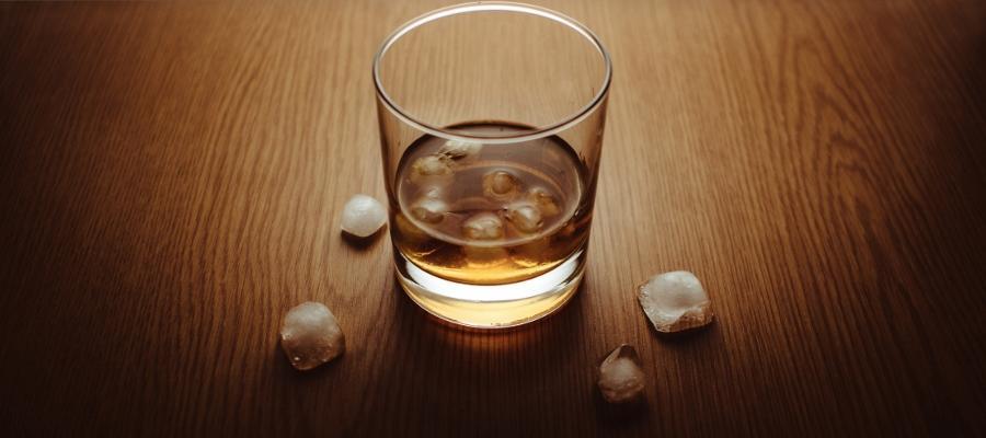 Whisky 101: Adding Water to Whisky