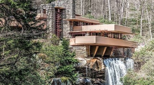 Visiting Frank Lloyd Wright's Fallingwater House