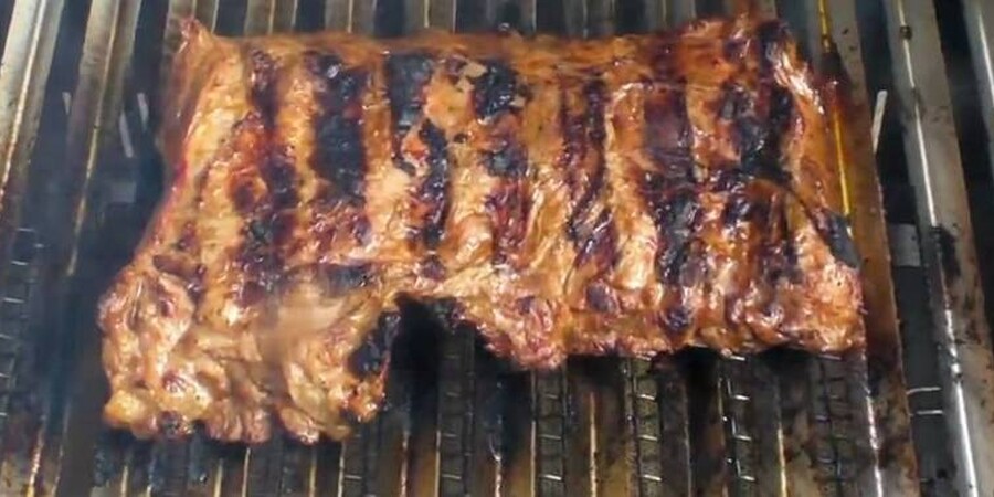 BBQ 101: Cleaning a Stainless Steel Grill