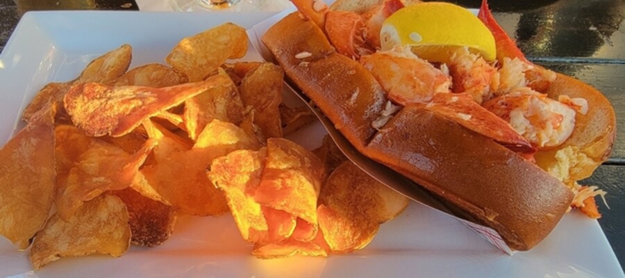 Where to Find the Best Lobster Rolls in New England