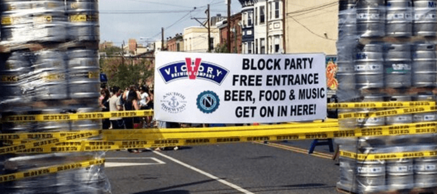 Hawthornes Beer CafeI PA Block Party 