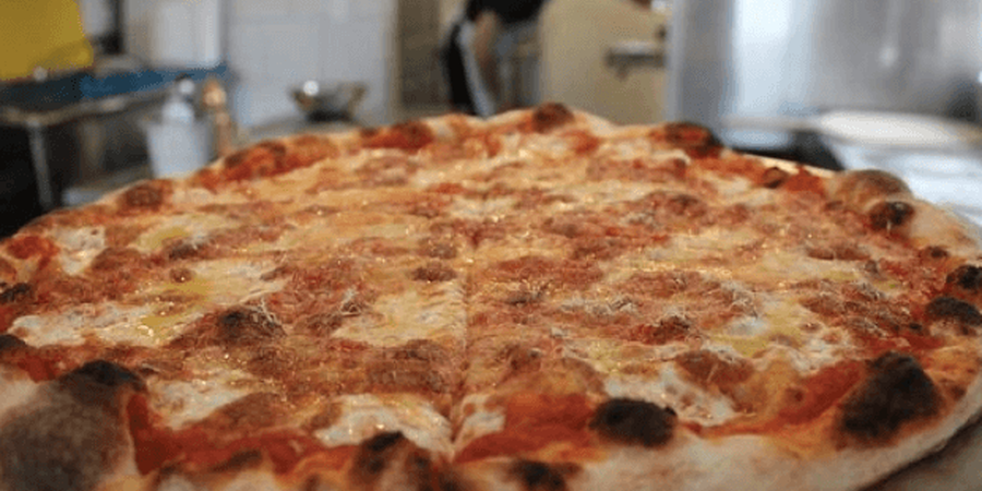  A Philadelphia Pizza Haven Living Up to the Hype