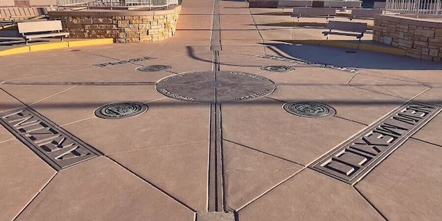 What States are in the "Four Corners" Monument?