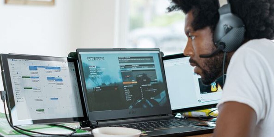 Portable Triple Monitors