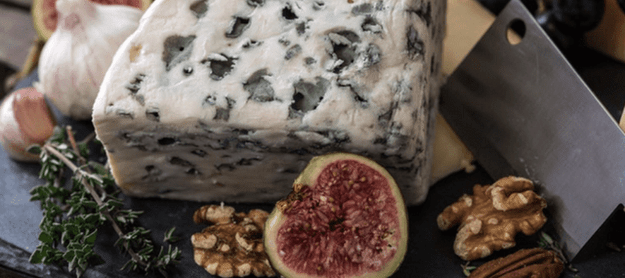 The Art of Making a Good Cheese Board