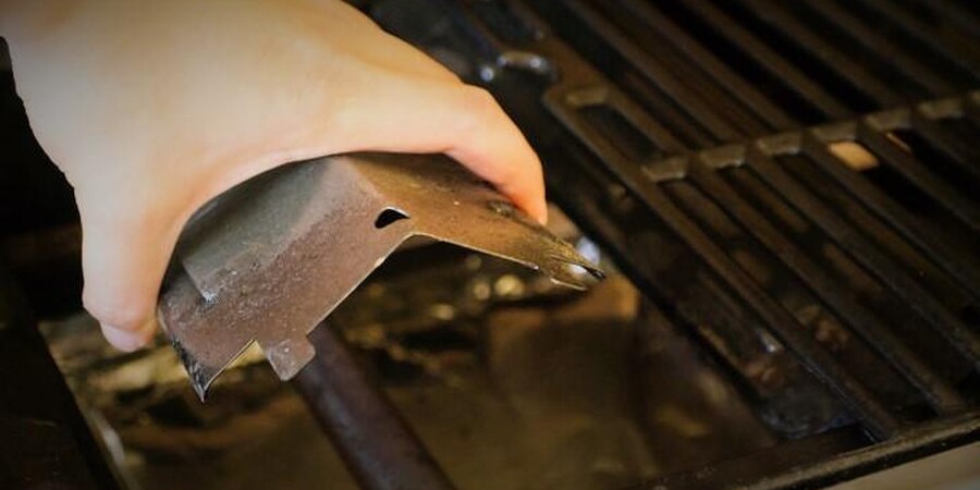 BBQ 101: Cleaning Your Grills Burners
