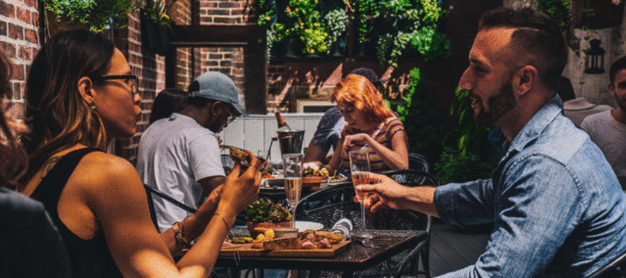 Top Best Outdoor Dining and Drinking Spots in Philly