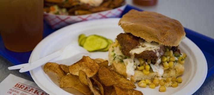 Philly's Fried Chicken & Sandwich Guide