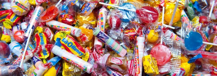 Parents Guide to Halloween Candy and Tooth Decay