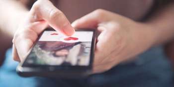 PA Tourism Hires Comedians to Roast Callers with Philly Accents